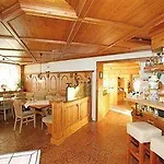 Parkhotel Tannenhof Oy-Mittelberg