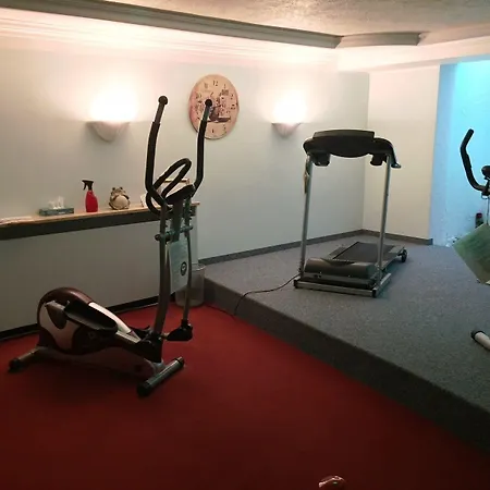 Parkhotel Tannenhof 4*