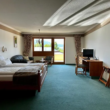 Parkhotel Tannenhof Oy-Mittelberg