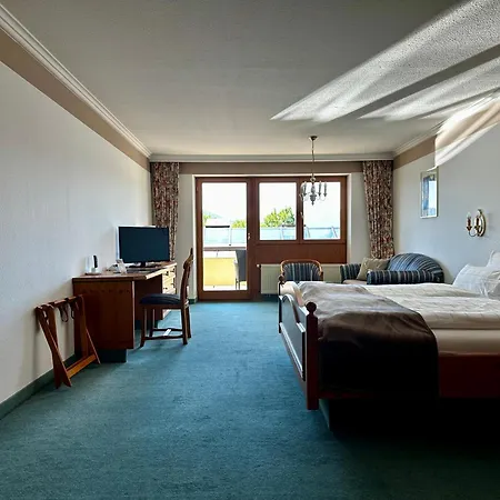 Parkhotel Tannenhof 4*