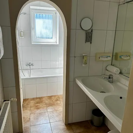 Parkhotel Tannenhof 4*