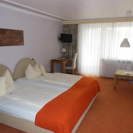 Parkhotel Tannenhof 4*