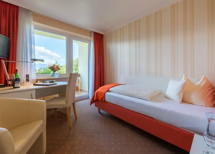Parkhotel Tannenhof 4*